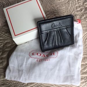 Coach Soho Pleated Mini Wallet FIRM